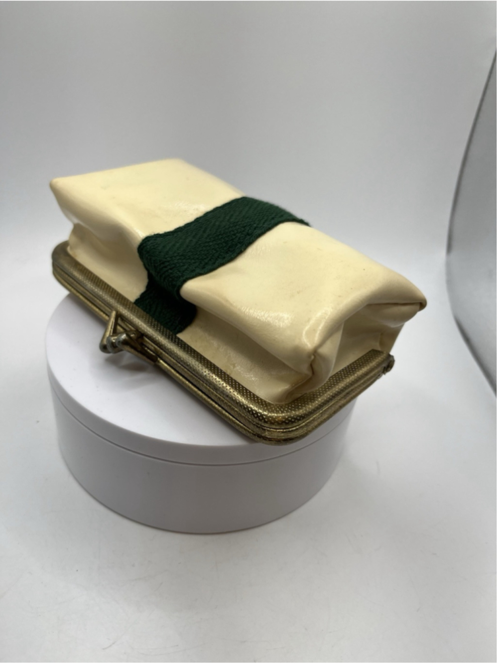 Vintage Wallet Coin Purse Pocketbook Bag Sewing Kit White Green Stripe Kiss Lock